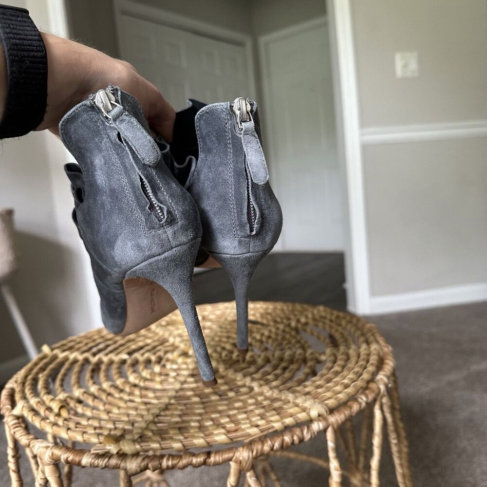 Pour La Victoire Ceara Stiletto Suede Ankle Boot Light Grey Blue Womens US 7.5 - Picture 11 of 12